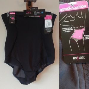 ✨NEW with Tags!✨Maidenform Shapewear